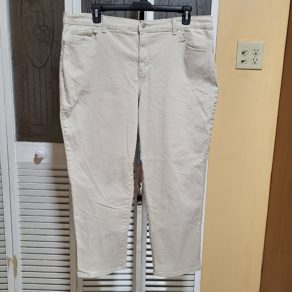 Gloria Vanderbilt "Amanda" Denim Beige Stretch Jeans